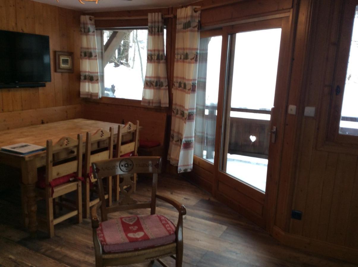 Chalets De Julie เมอแฌฟ ภายนอก รูปภาพ